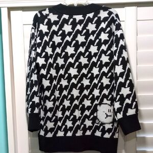 NWT Japan Kirby Nintendo Black and White Star Pattern Cardigan